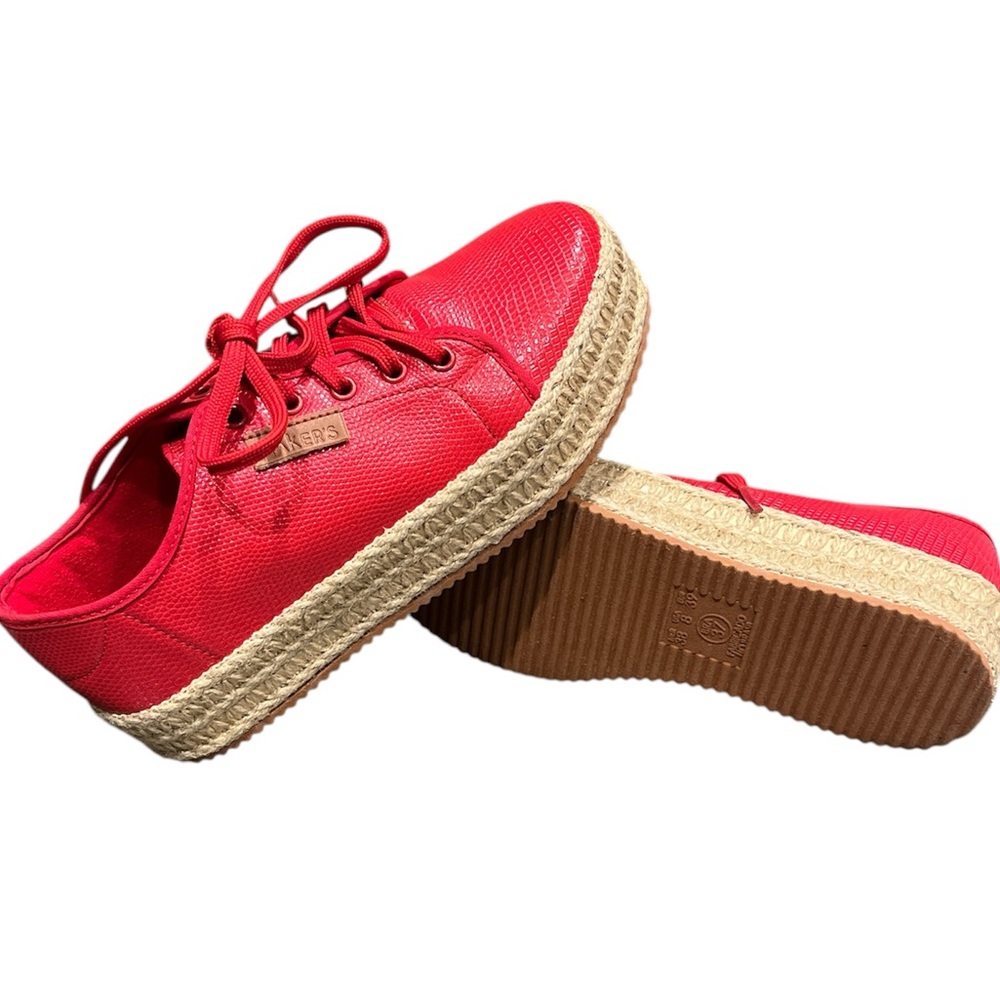 NWT- MAKERS Red Platform Espadrille Oxford